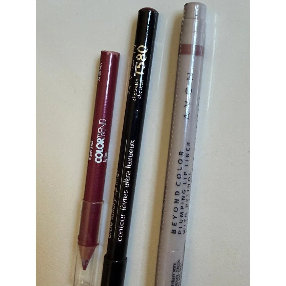 bundle of 3 Avon Lip Liner Trio Rosebud Chocolate Spice‎ Beyond Color Plumping